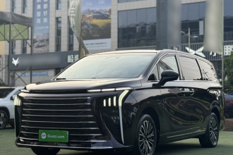 东风风行 星海V9 2024款 1.5TD 200km 青云梯系列 尊贵型