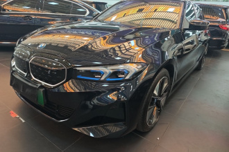 宝马i3 2024款 eDrive 40 L 曜夜运动套装