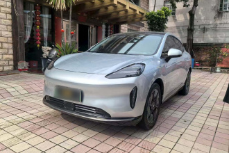 昊铂HT 2023款 670 后驱特高压版