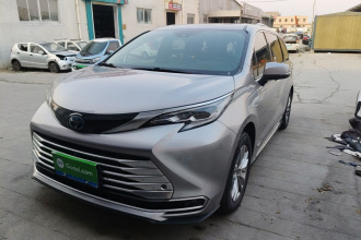丰田 赛那SIENNA 2021款 2.5L混动 铂金版