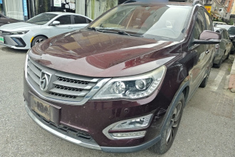 宝骏560 2016款 1.8L iAMT豪华型