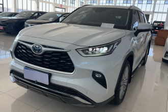 丰田 汉兰达 2023款 2.5L智能电混双擎四驱尊贵版 7座