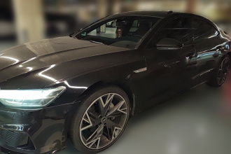 奥迪A7L 2022款 45 TFSI quattro S-line 黑武士版