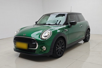 MINI 2021款 1.5T COOPER 艺术家