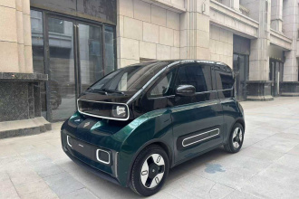 宝骏KiWi EV 2022款 设计师轻享版 三元锂