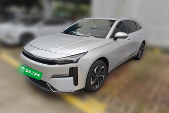 吉利银河 银河L6 2025款 EM-i 140km 探索+版