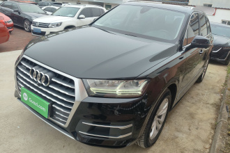 奥迪Q7 2019款 45 TFSI 舒适型