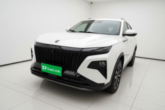 东风风神 皓极 2022款 马赫动力 1.5T 敢爱版