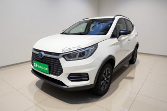 比亚迪 元新能源 2018款 EV360 智联炫酷型