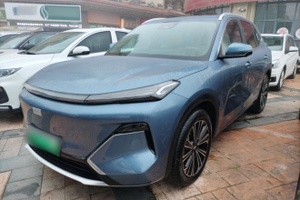 吉利银河 银河星舰7 EM-i 2025款 120km 领航版