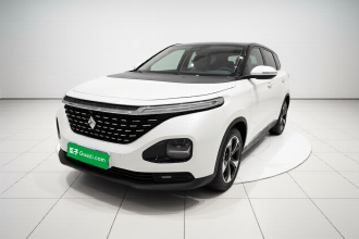 宝骏RM-5 2019款 1.5T CVT 24小时在线尊贵型 6座