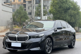 宝马5系 2026款 525Li M运动套装