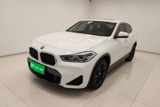 宝马X2 2023款 sDrive25i M越野套装