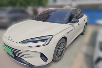 比亚迪 海豹07 DM-i 2025款 DM-i 1.5L 125km 豪华型