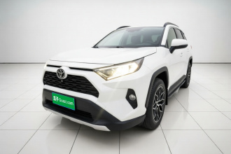 丰田 RAV4荣放 2022款 2.0L CVT两驱风尚版