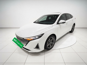 长安 锐程PLUS 2023款 1.5T DCT尊贵型