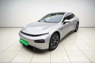 小鹏P7 2022款 586E