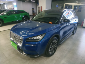 林肯 冒险家 2022款 2.0T 两驱尊享版