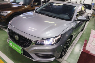 名爵6新能源 2018款 45T E-DRIVE智驱混动PILOT超级互联网版