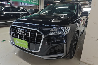 奥迪Q7 2020款 55 TFSI quattro S line运动型