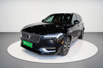 沃尔沃XC90新能源 2022款 E驱混动 T8 智尊豪华版 7座