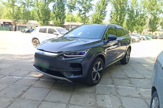 比亚迪 唐新能源 2022款 EV 730KM 尊享型