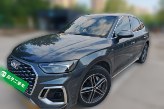 奥迪Q5L Sportback 2022款 40 TFSI 时尚型
