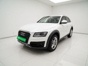 奥迪Q5 2018款 典藏版 40 TFSI 技术型