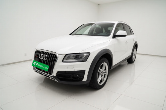 奥迪Q5 2018款 典藏版 40 TFSI 技术型