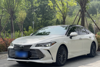 丰田 亚洲龙 2019款 2.0L XLE尊享版 国VI