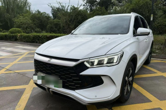 比亚迪 宋Pro新能源 2024款 荣耀版 DM-i 110KM超越型