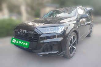 奥迪Q7 2021款 55 TFSI quattro S line尊贵型