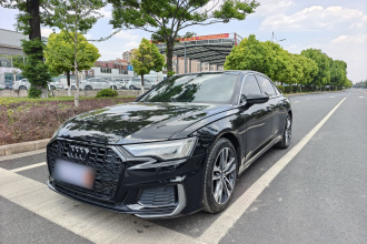 奥迪A6L 2021款 40 TFSI 豪华动感型