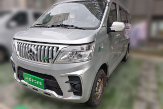 长安凯程 长安睿行M60 2023款 1.6L CNG舒适型客车6座