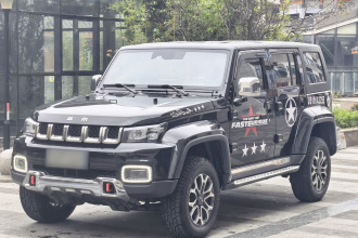 北京越野BJ40 2020款 2.0T 自动四驱城市猎人版至尊型