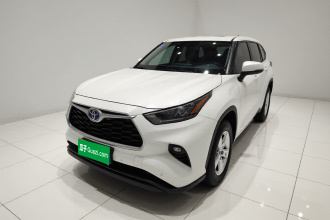 丰田 汉兰达 2023款 2.5L智能电混双擎两驱精英版 5座