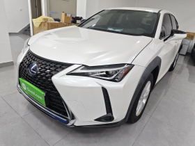 雷克萨斯UX 2019款 260h 探·酷版 国VI