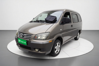 东风风行 菱智 2017款 V3 1.5L 5座特惠版