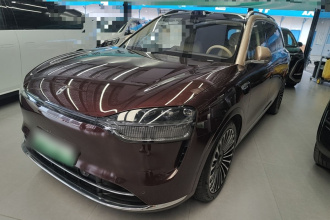 AITO 问界 问界M9 2025款 增程 Ultra版 52kWh 6座版 (192线激光雷达）