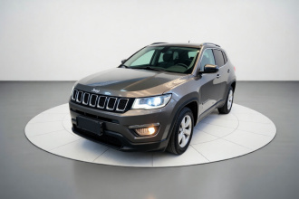 Jeep 指南者 2019款 220T 自动家享版