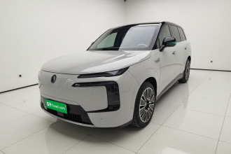 腾势N8L 2025款 旗舰型