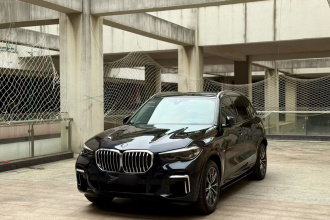 宝马X5 2022款 改款 xDrive 30Li M运动套装