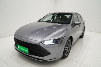 比亚迪 秦PLUS 2023款 冠军版 DM-i 55KM超越型