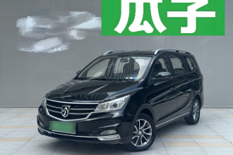 宝骏730 2019款 1.5T CVT时尚型 7座 国V