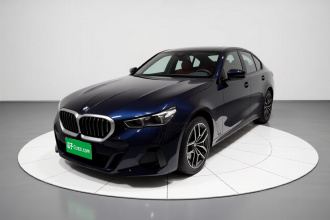 宝马5系(进口) 2024款 530i 领先型 M运动套装