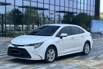 丰田 雷凌 2021款 双擎 1.8H E-CVT进取版