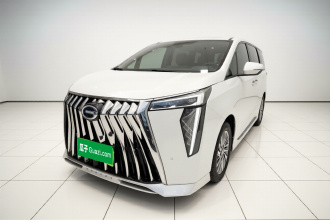 广汽传祺 传祺M8 2023款 宗师系列 双擎 至尊版