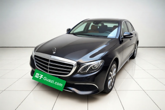 奔驰E级 2019款 E 260 L