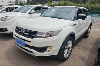 陆风X7 2015款 2.0T 全景尊贵版