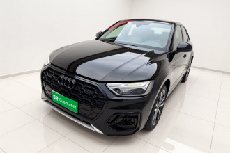 奥迪Q5L 2023款 40T 豪华动感型